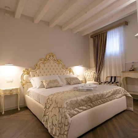 Ca' Vittoria Boutique House Apartsuite קיוג'ה מראה חיצוני תמונה