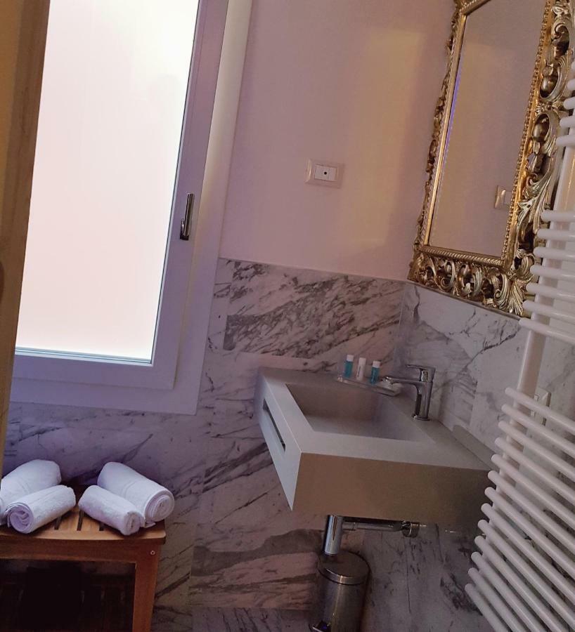 Ca' Vittoria Boutique House Apartsuite קיוג'ה מראה חיצוני תמונה