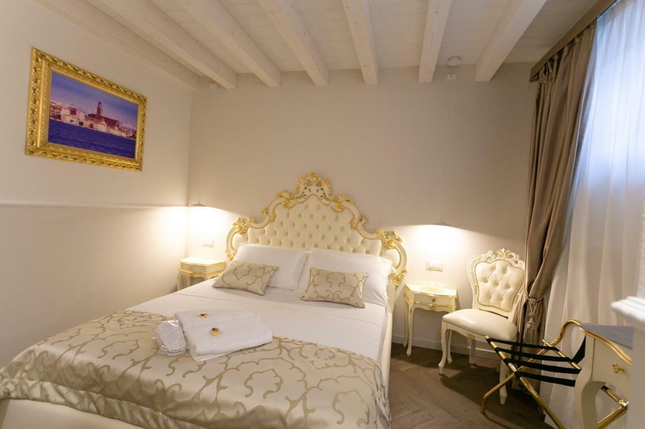 Ca' Vittoria Boutique House Apartsuite קיוג'ה מראה חיצוני תמונה