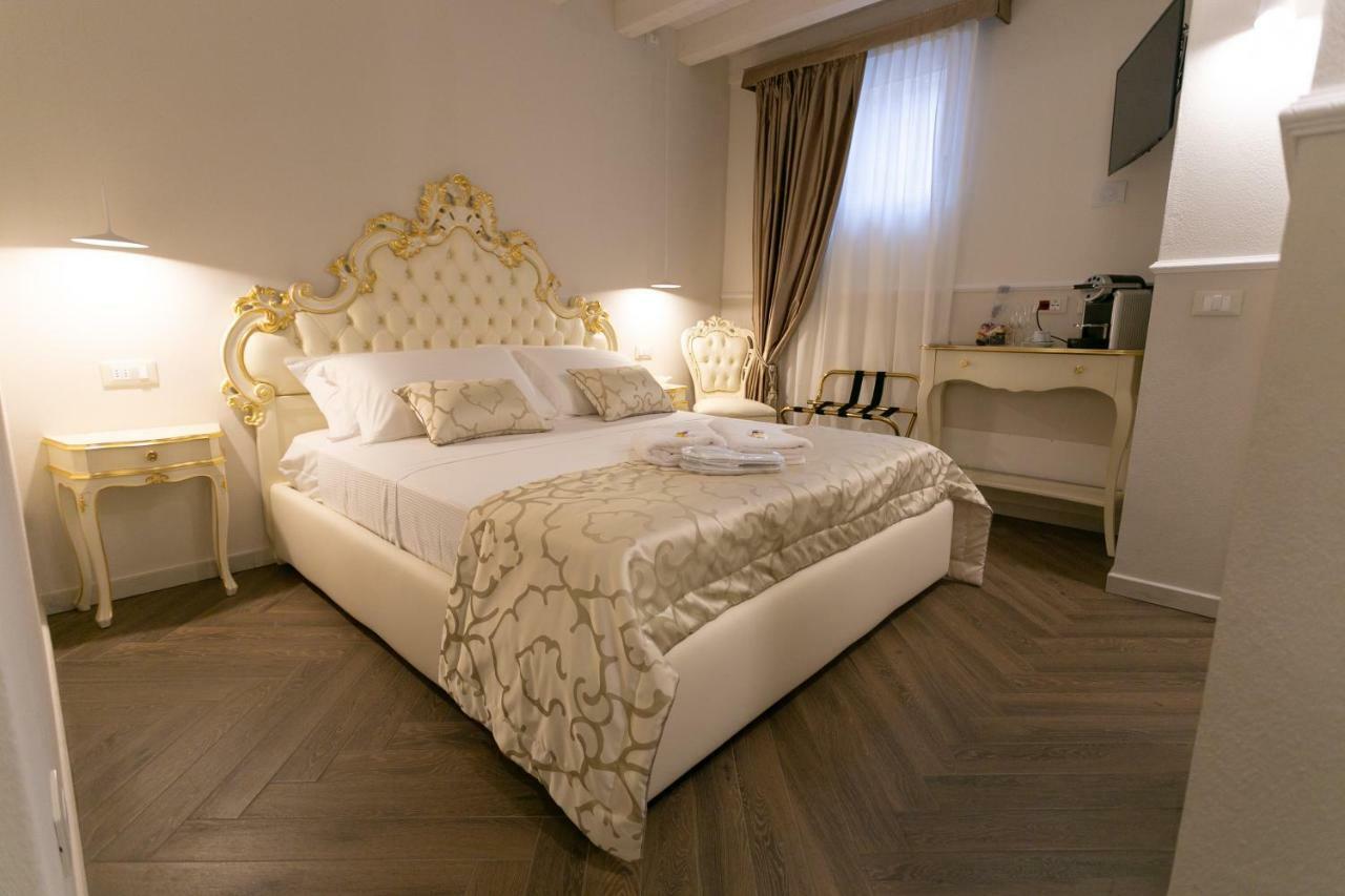 Ca' Vittoria Boutique House Apartsuite קיוג'ה מראה חיצוני תמונה
