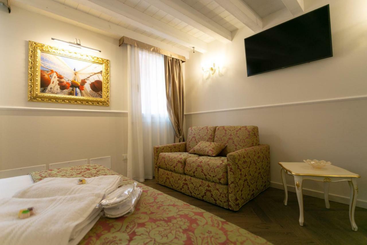 Ca' Vittoria Boutique House Apartsuite קיוג'ה מראה חיצוני תמונה
