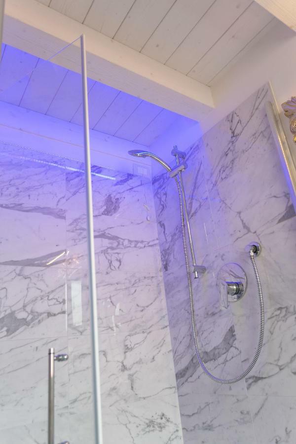 Ca' Vittoria Boutique House Apartsuite קיוג'ה מראה חיצוני תמונה
